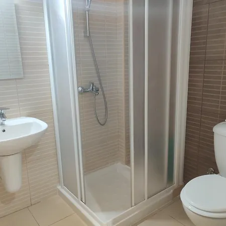 Luxary Vacation By The Sea