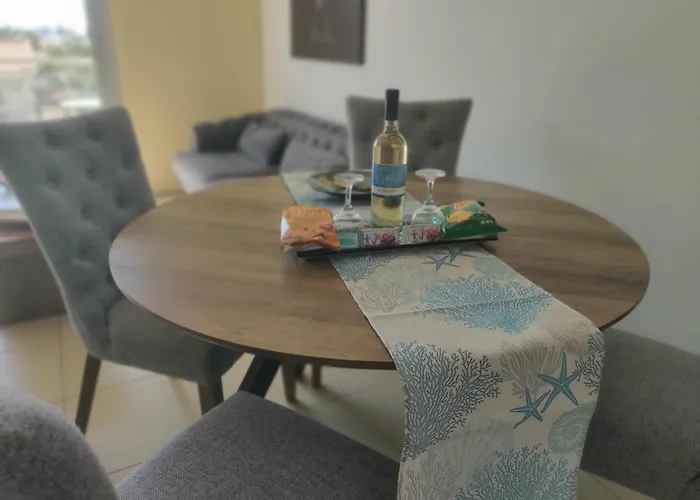 Luxary Vacation By The Sea Daire