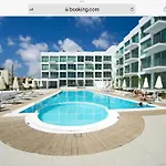 Luxary Vacation By The Sea 아파트 *