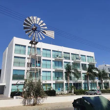 Luxary Vacation By The Sea